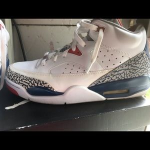 Air Jordan Son of Mars Size 11